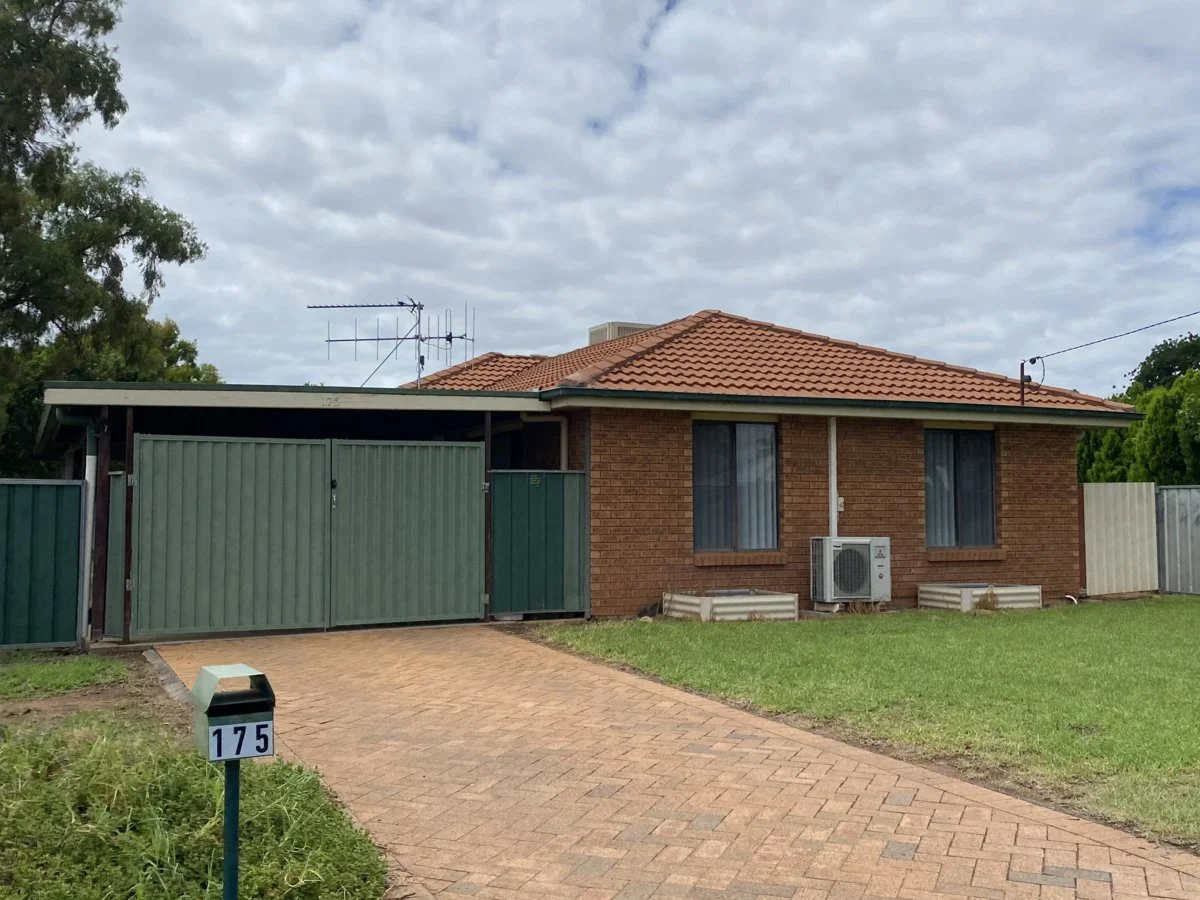175 Murgah Street, Narromine NSW 2821