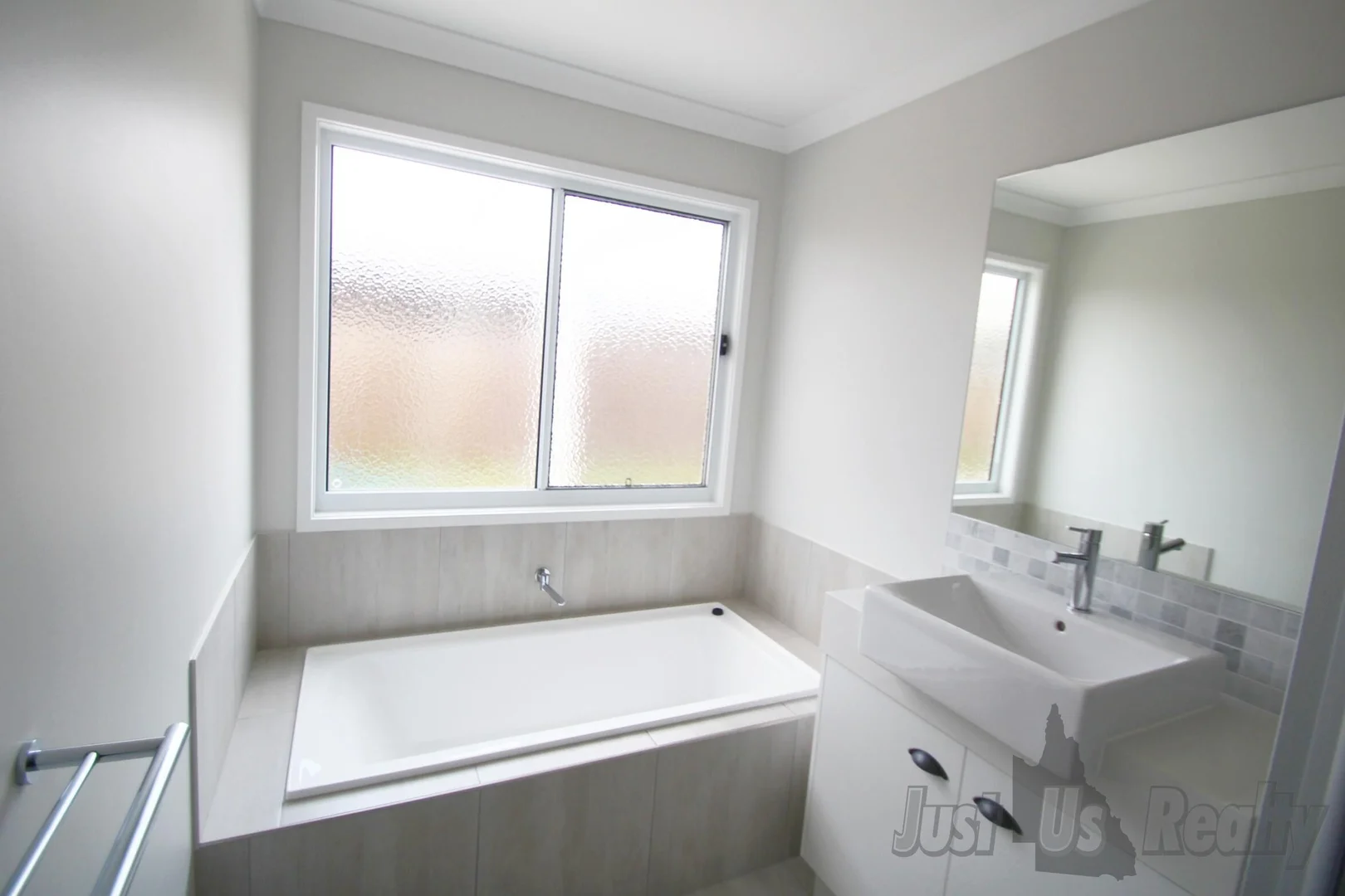 Additional image 13 of 1 Bowerbird Court, Branyan QLD 4670