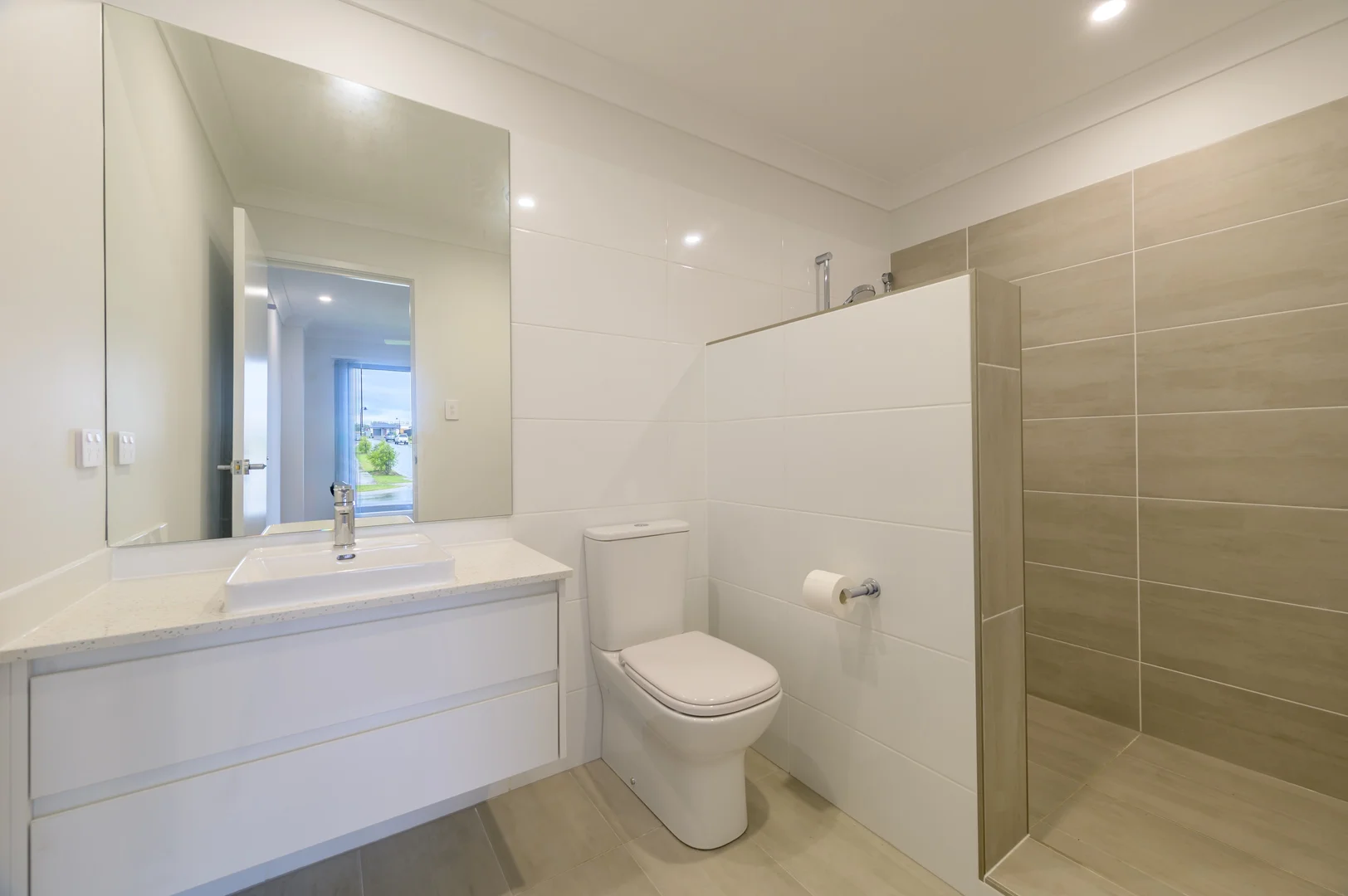 8 Fortuitous St, Morayfield QLD 4506 photo 5