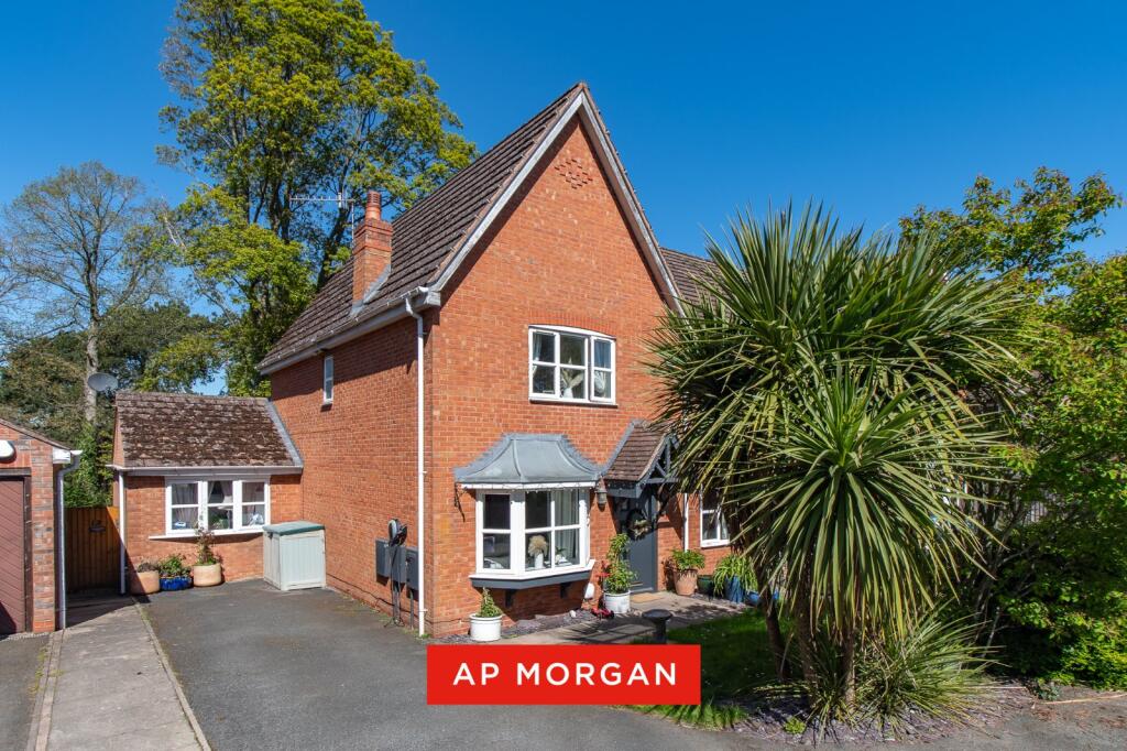Mallow Drive, Bromsgrove, Worcestershire, B61