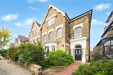 Ribblesdale Road, London N8