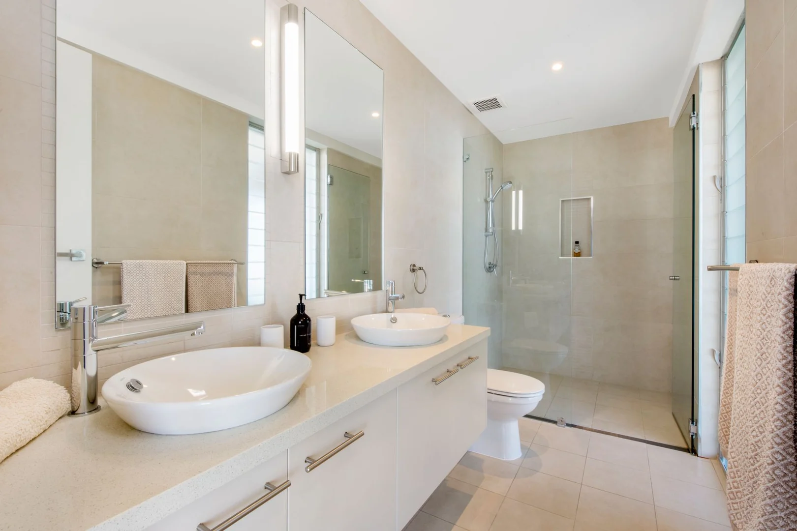 Additional image 8 of 3/1 Hutton Road, The Entrance North NSW 2261