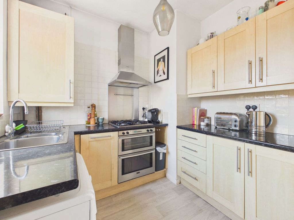 Additional image 3 of 2 bed maisonette for saleStation Road, Horsham, West Sussex RH13