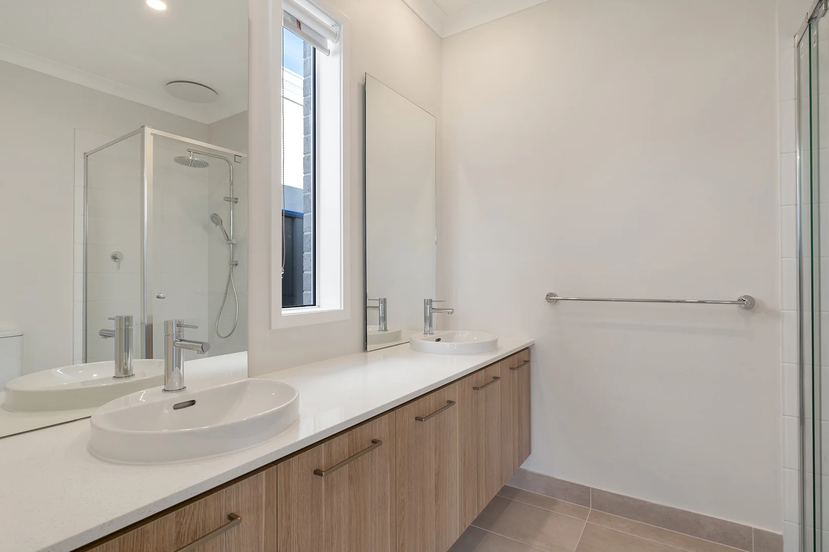 9 Slender Way, Mickleham VIC 3064 photo 3