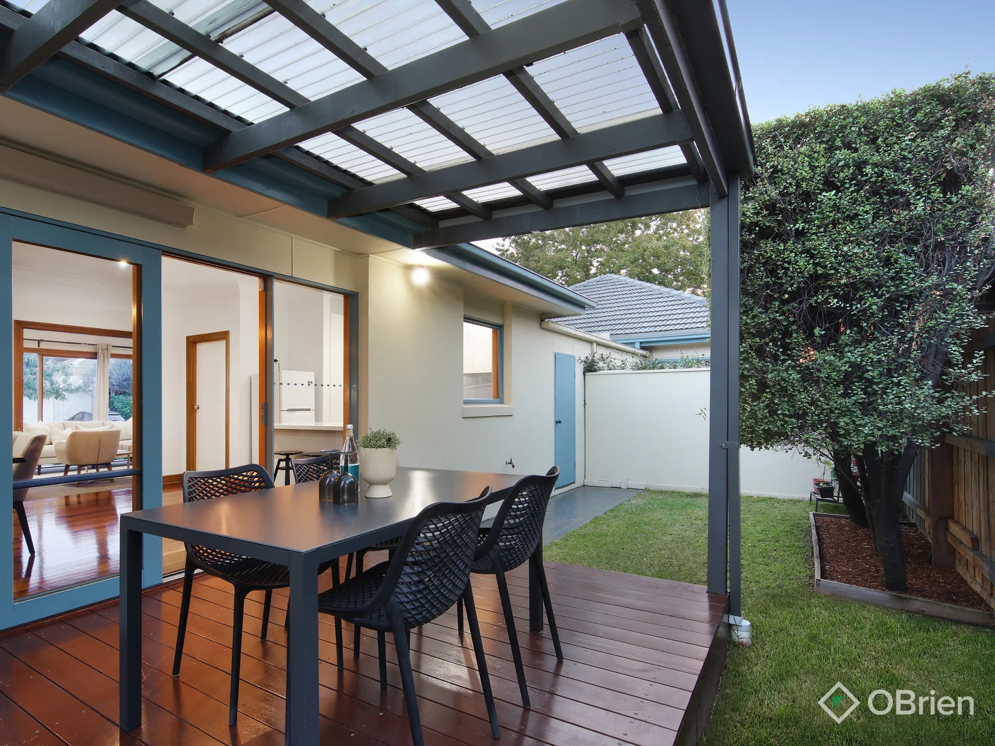 Additional image 9 of 2/18 Sumersett Avenue, Oakleigh South VIC 3167