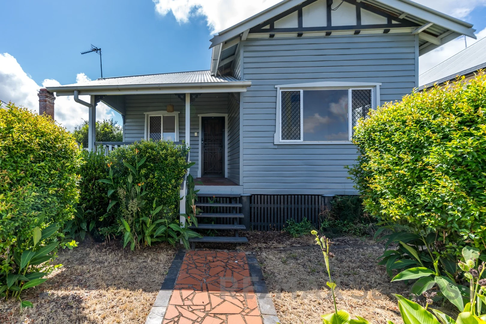 6 Peardon Street, South Toowoomba QLD 4350