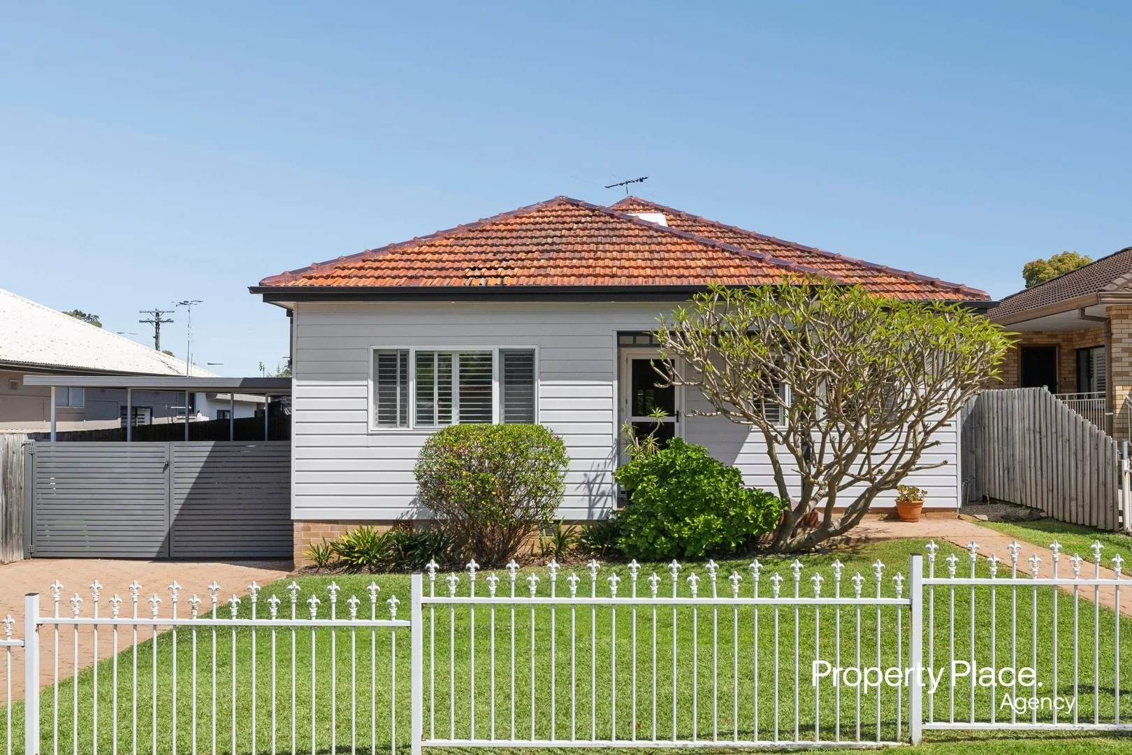 120 Picnic Point Road, Picnic Point NSW 2213