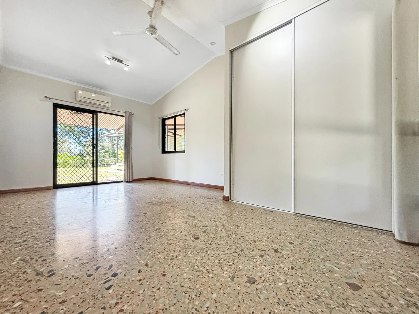 Additional image 7 of 70 Hendry Road, Katherine NT 0850