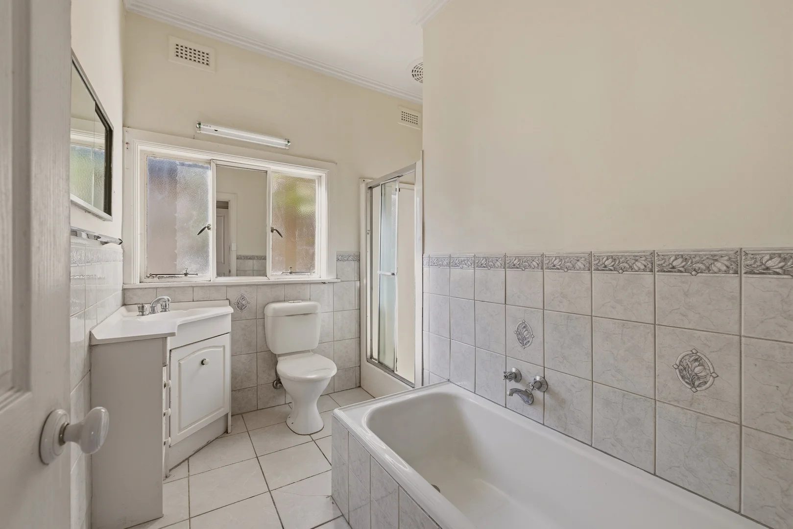 Additional image 8 of 104A Marlborough Street, Bentleigh East VIC 3165
