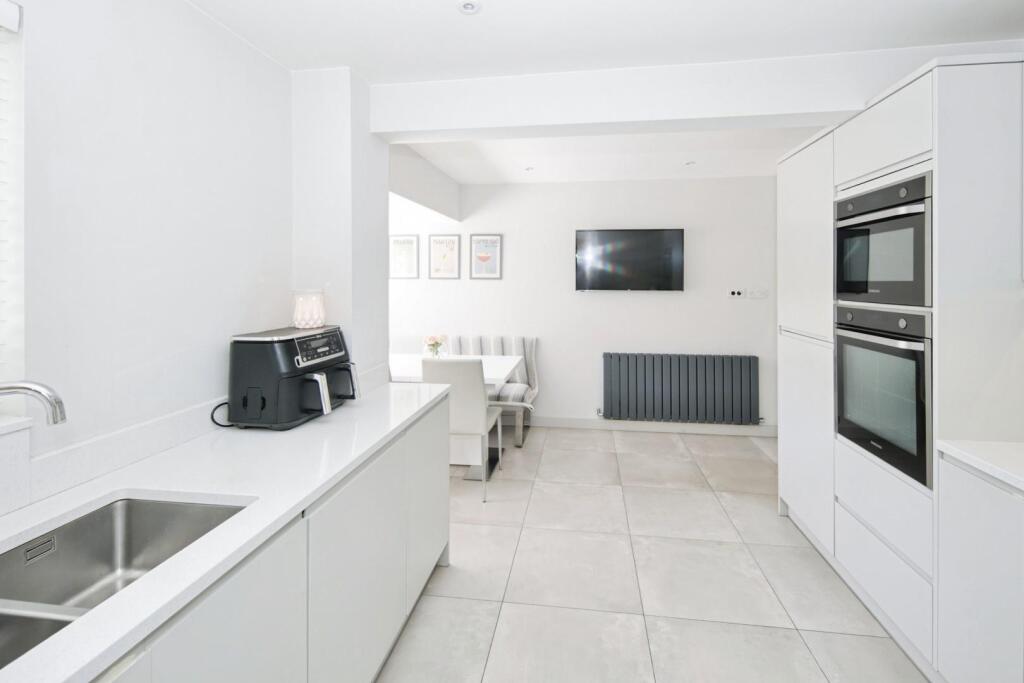 Additional image 20 of Fennis Close, Dorridge, Solihull