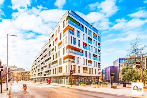 Flat Mybase, London SE1