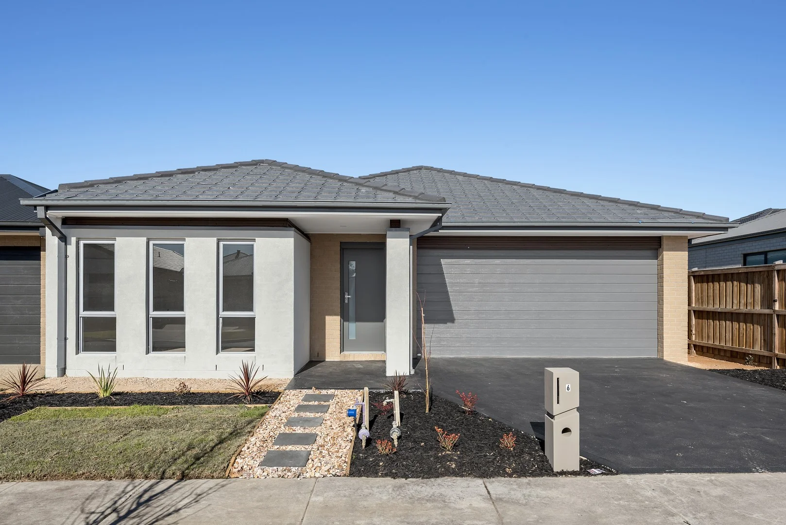 6 Ambient Street, Mount Duneed VIC 3217