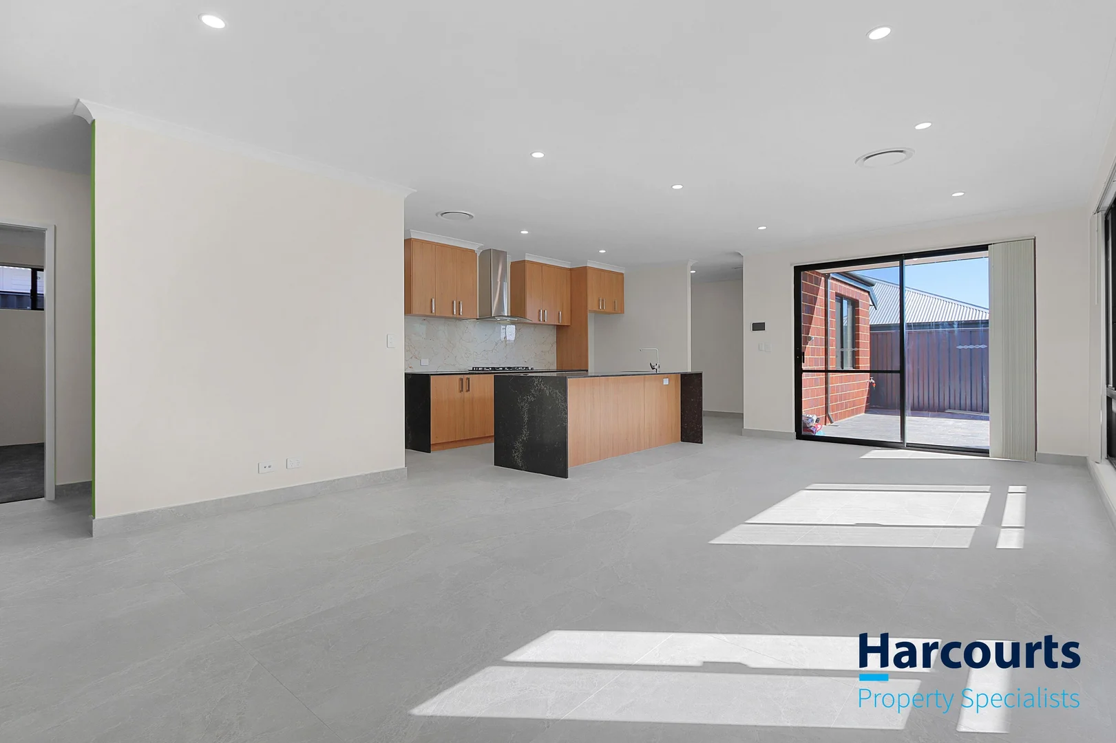 Additional image 2 of 14 Meander Way, Treeby WA 6164