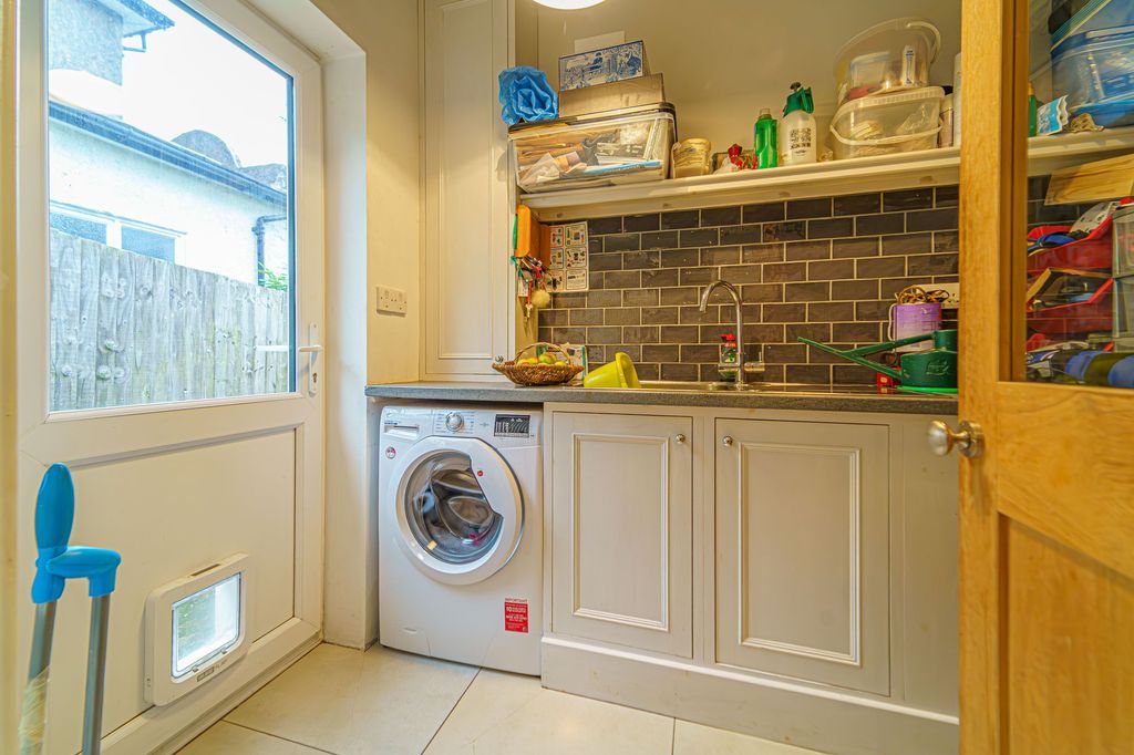 Additional image 9 of 3 bed semi-detached house for saleRidgeway Park Road, Newport NP20