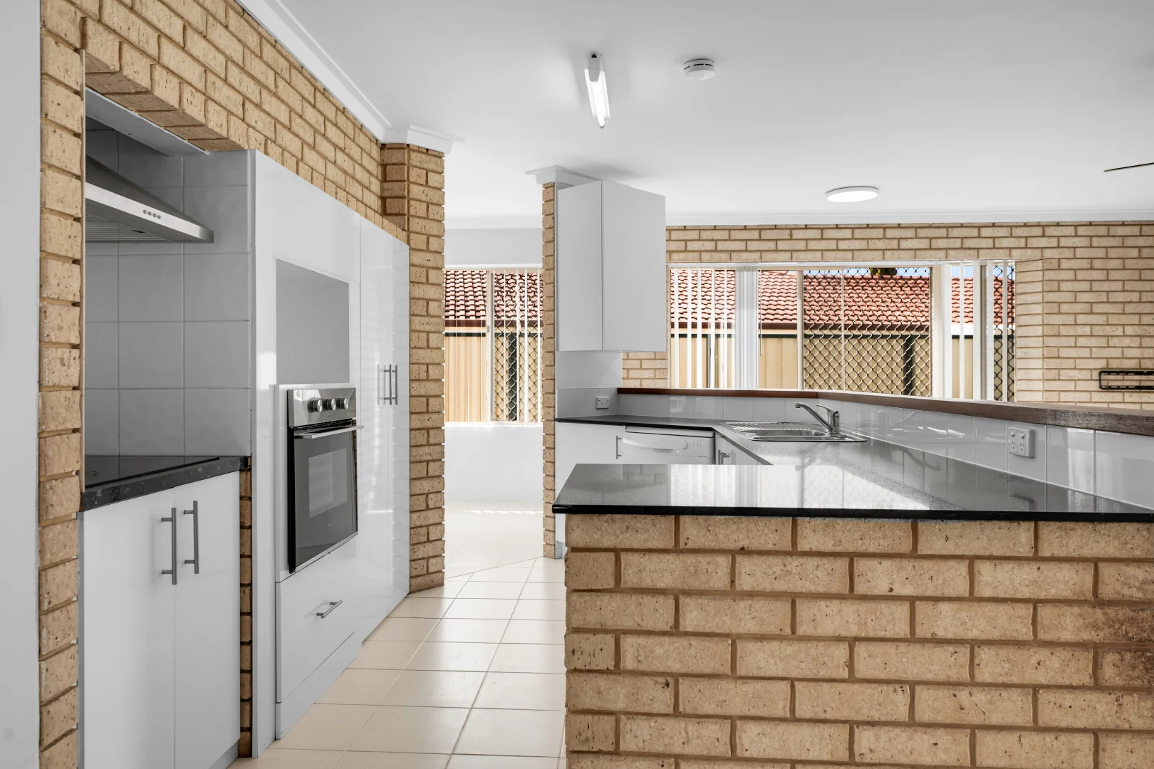 Additional image 9 of 64 Discovery Drive, Thornlie WA 6108