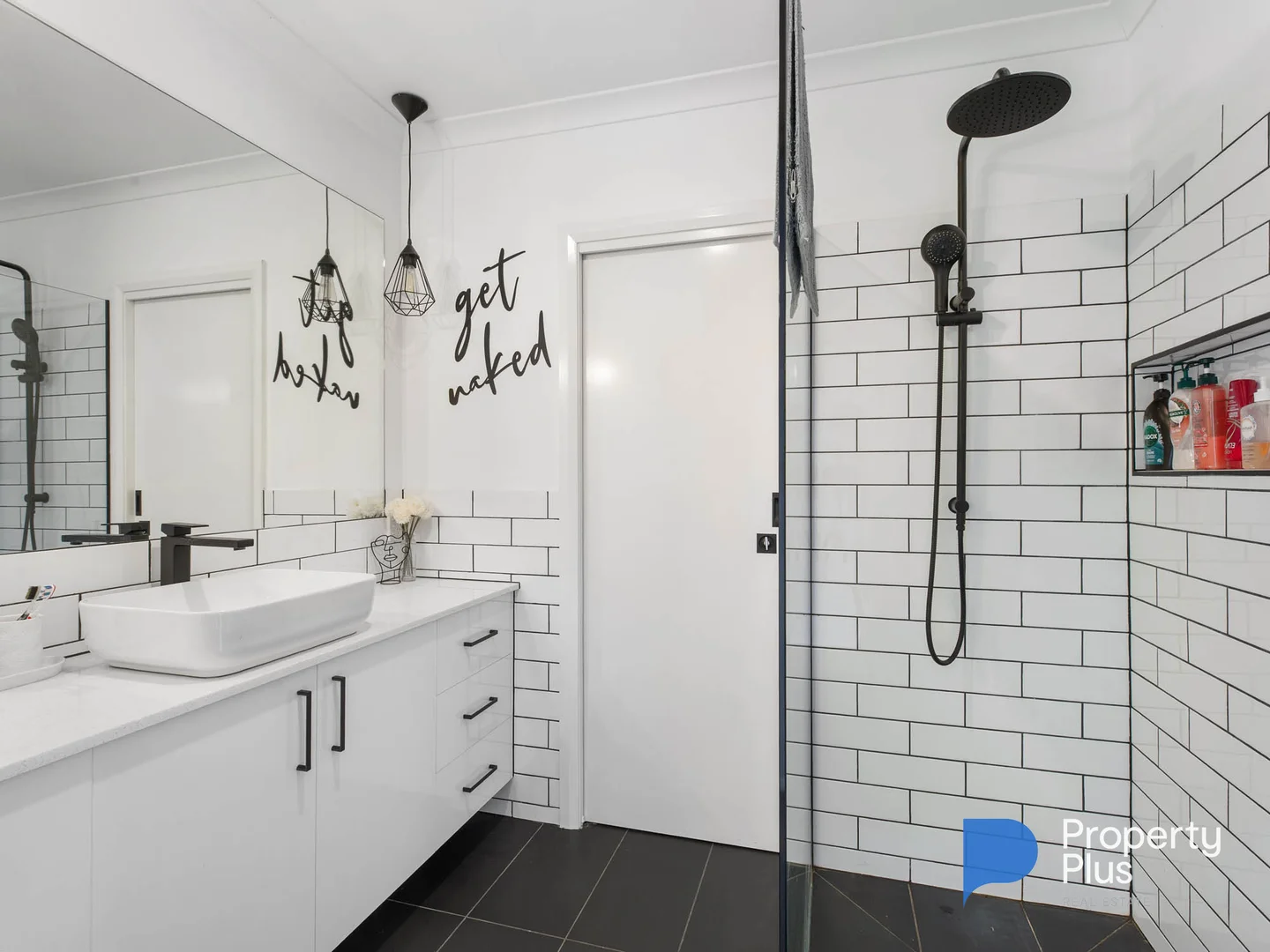 Additional image 10 of 4 Echuca Road, Rochester VIC 3561