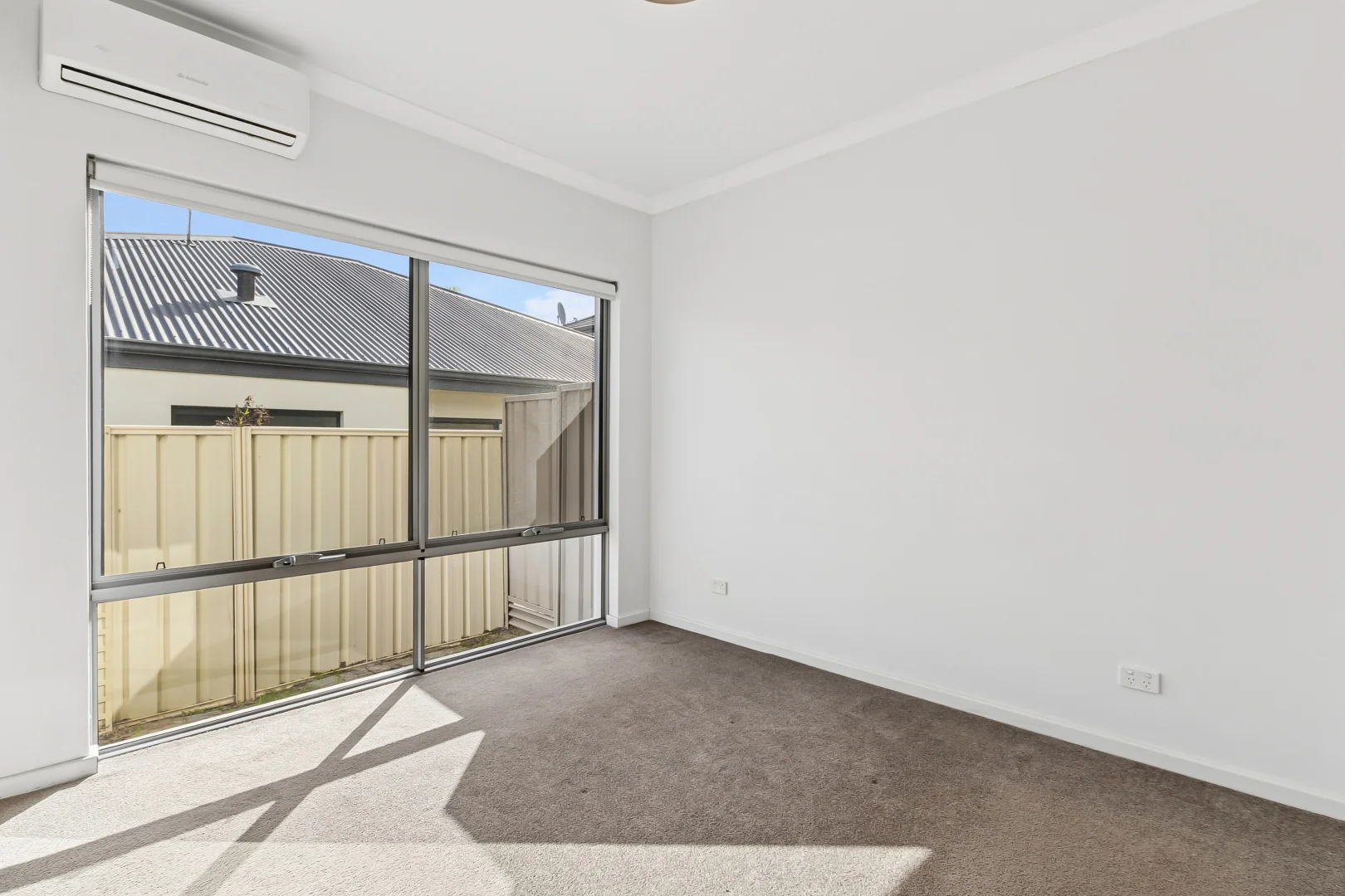 Additional image 12 of 2/151 Huntriss Road, Doubleview WA 6018