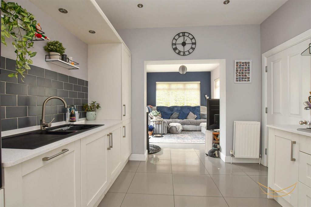 Additional image 16 of 4 bed detached house for saleReaders Place, Ballyclare BT39