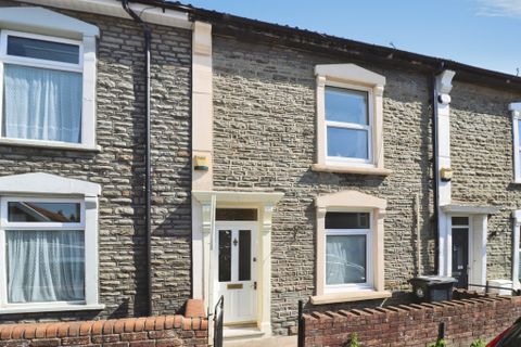 Queen Street, Kingswood, Bristol BS15