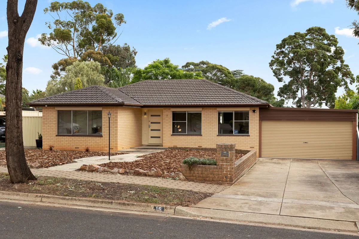15 Chichester Court, Salisbury Heights SA 5109