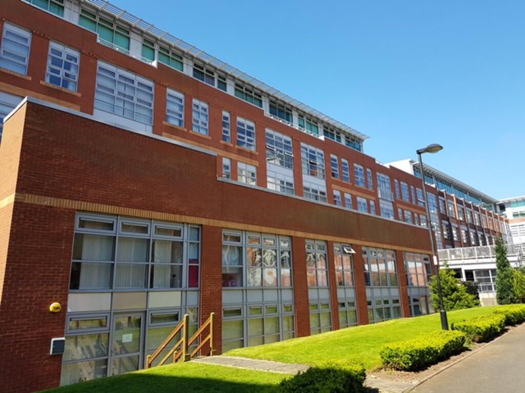 Platinum Apartments, 89 Branston Street