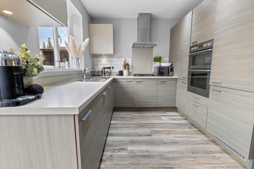 Additional image 8 of Cofton Park Close, Rednal, Birmingham B45 8DE