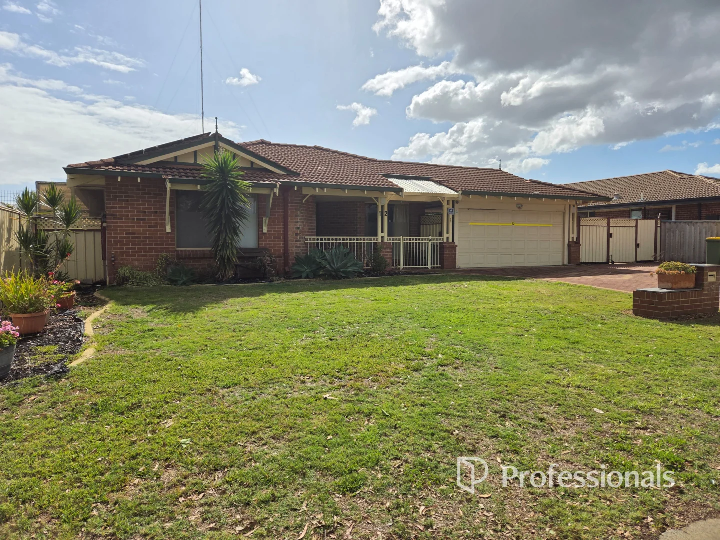 Additional image 2 of 12 Cowin Gardens, Eaton WA 6232