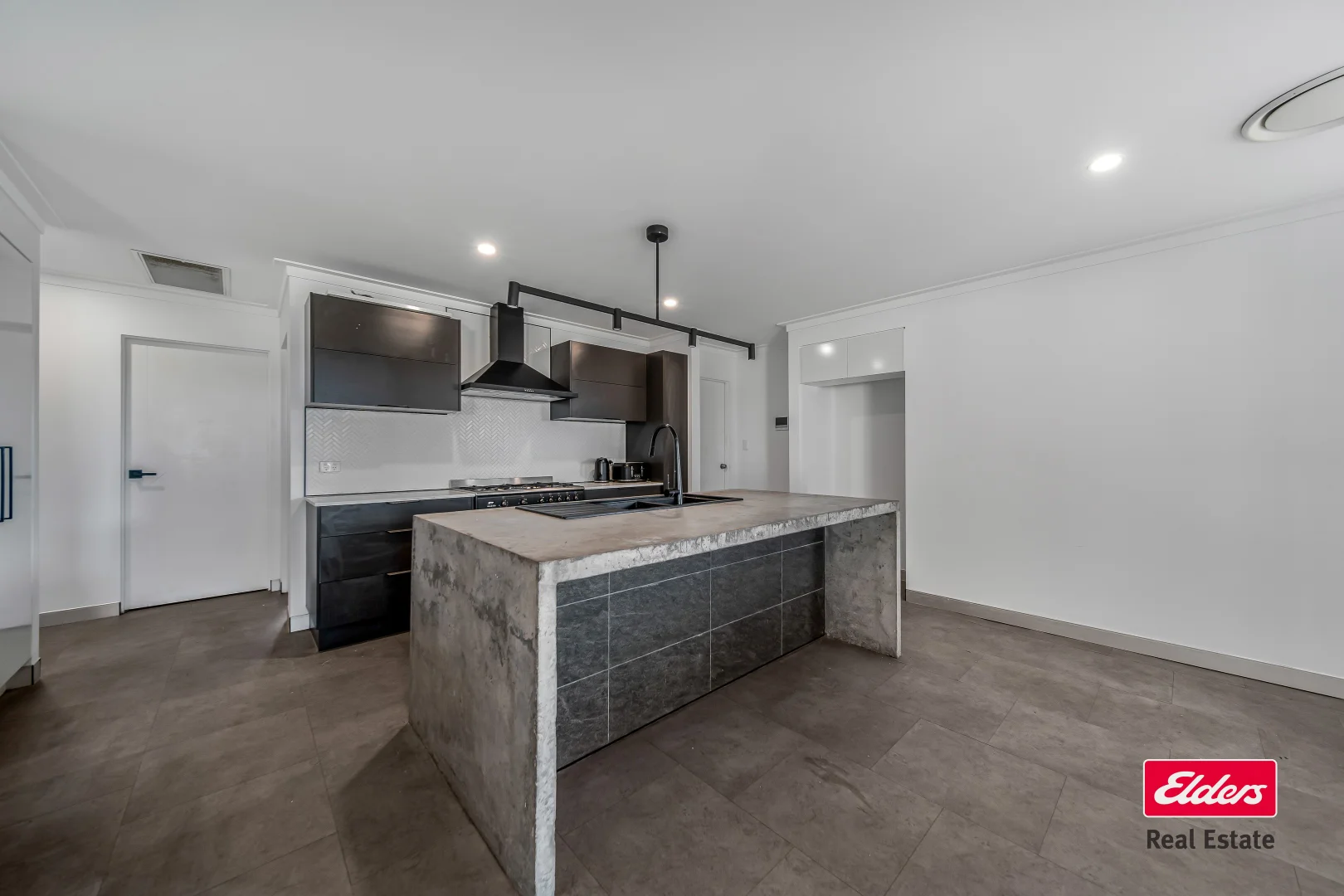 Additional image 3 of 2 Sherrard Crescent, Dubbo NSW 2830