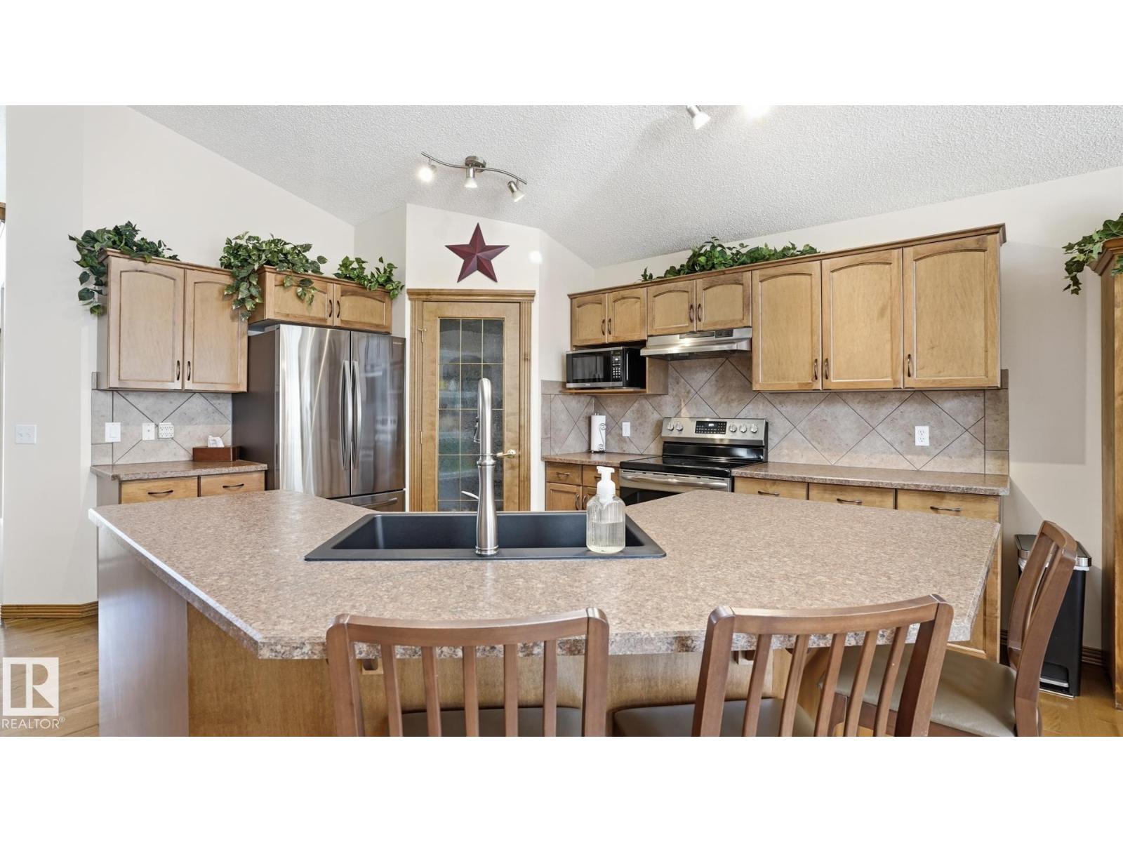 Additional image 5 of 5 Richelieu Place, Beaumont, AB, T4X1S4