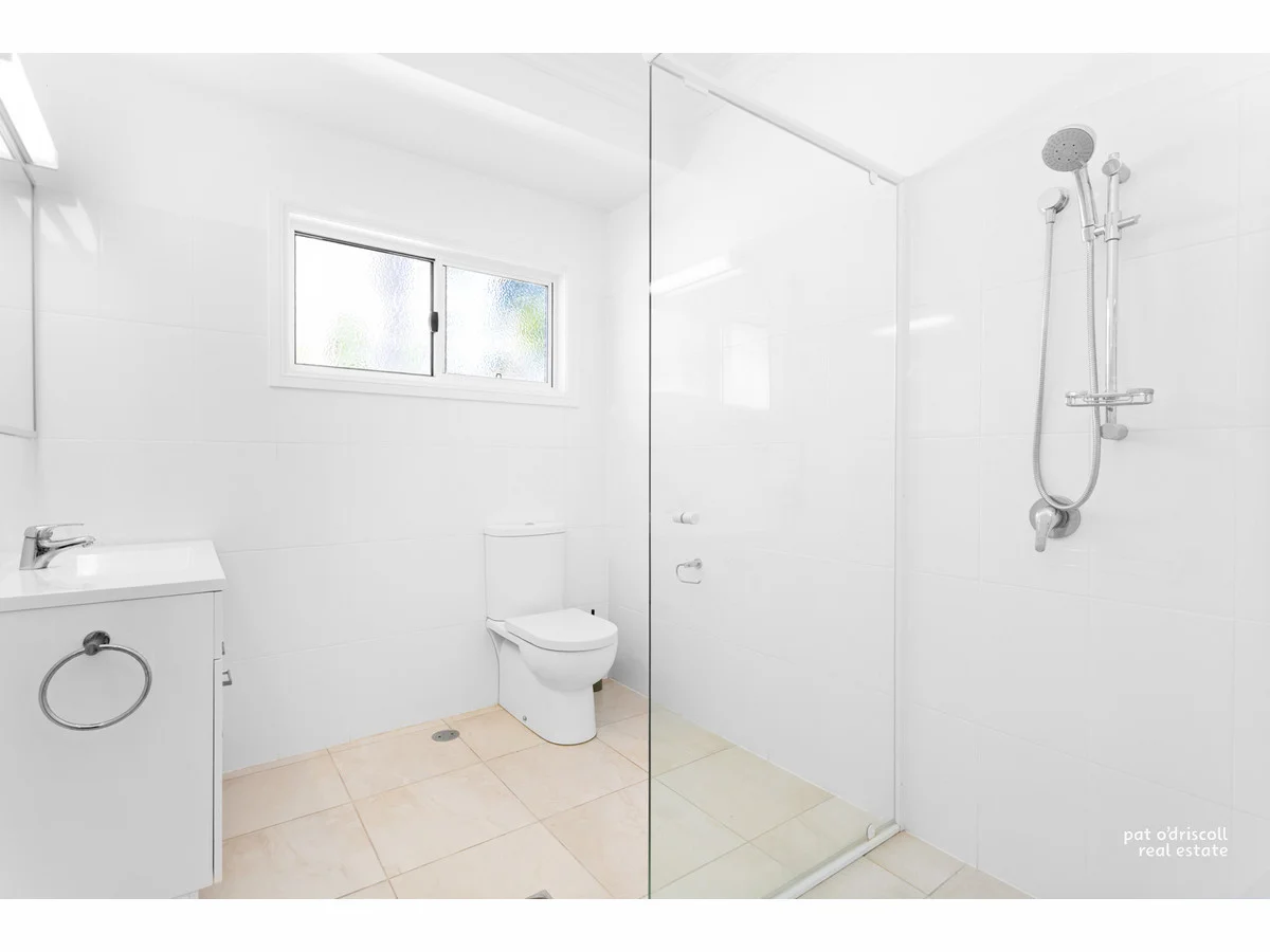 5/200 Upper Dawson Road, The Range QLD 4700 photo 5