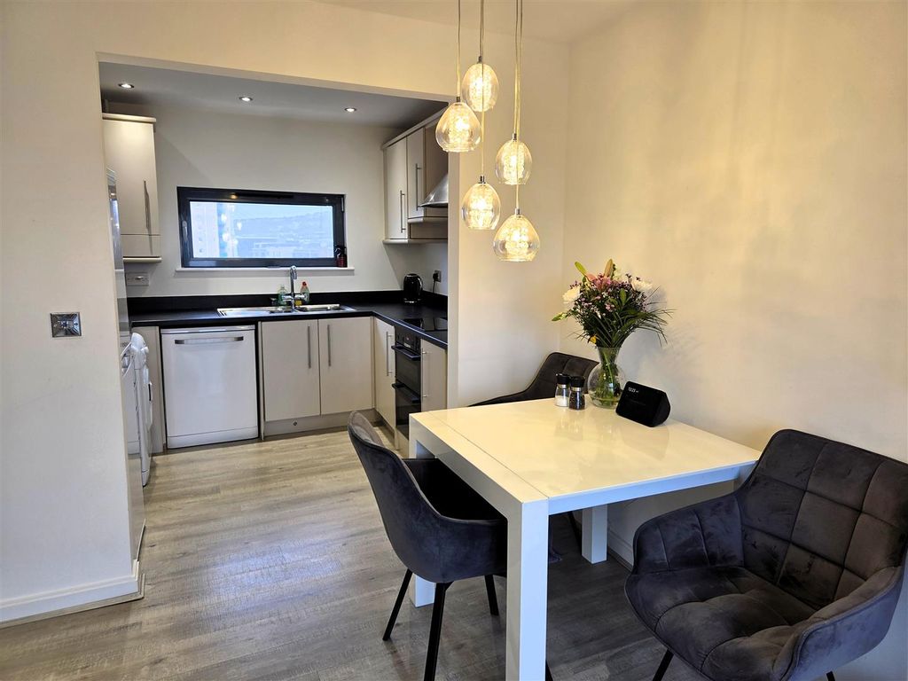 Additional image 5 of 2 bed flat for saleSt Stephens Court, Marina, Swansea SA1