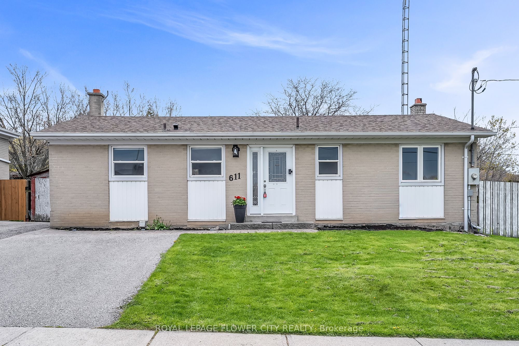 611 Harriet Street, Whitby, ON, L1N 1L4