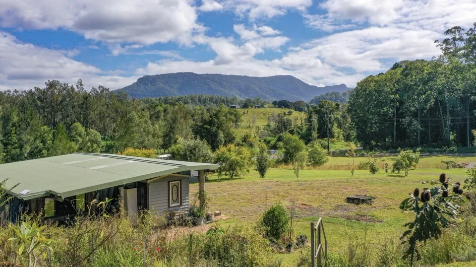 2 Evelyn Way, Nimbin NSW 2480