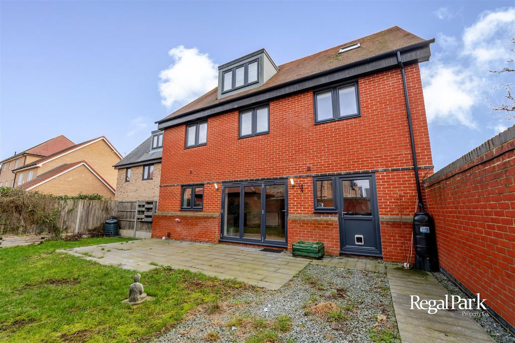 Additional image 33 of 5 bed detached house for saleMemorial Way, Peterborough PE3