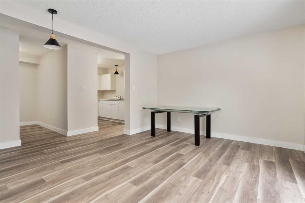 Additional image 5 of 101B-4917 68 Street, Camrose, AB, T4V 4T8
