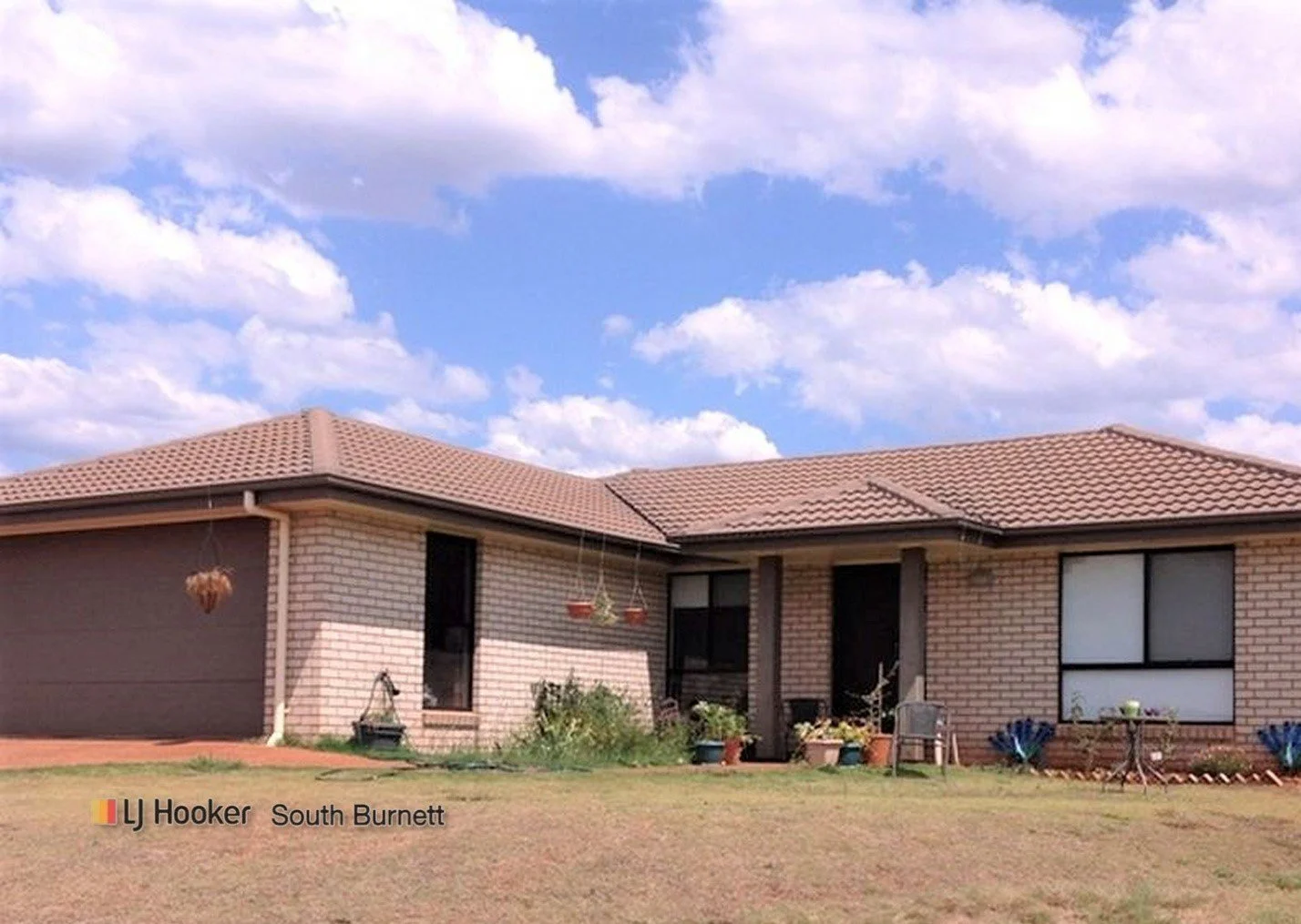 17 Lara Crt, Kingaroy QLD 4610