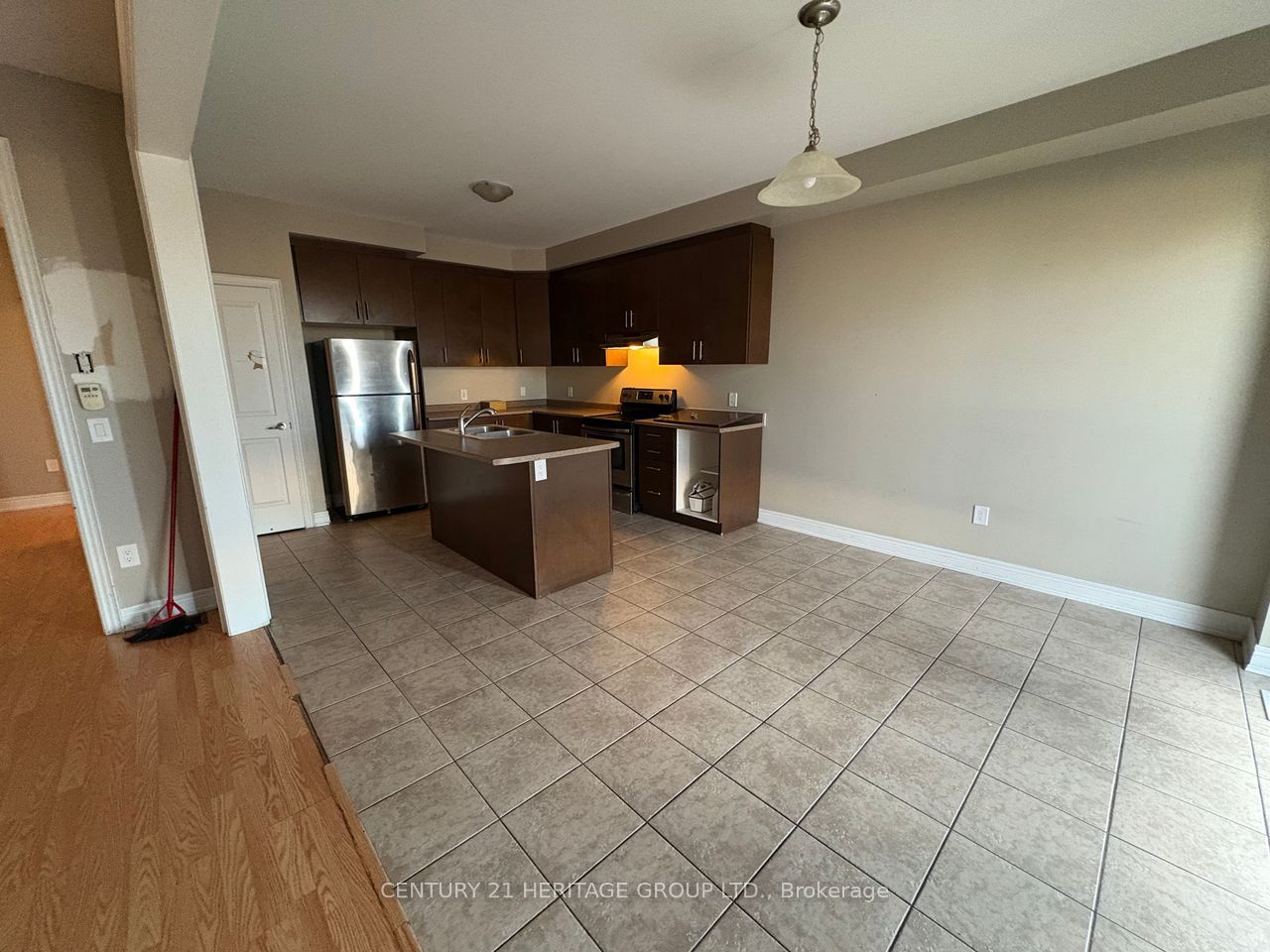 Additional image 5 of 135 Robert Wilson Crescent, Georgina, ON, L4P 4E5