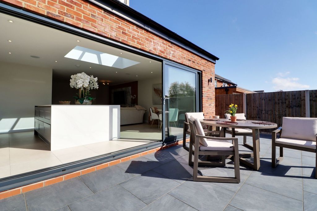 Additional image 17 of 5 bed detached house for saleWrawby Road, Brigg DN20