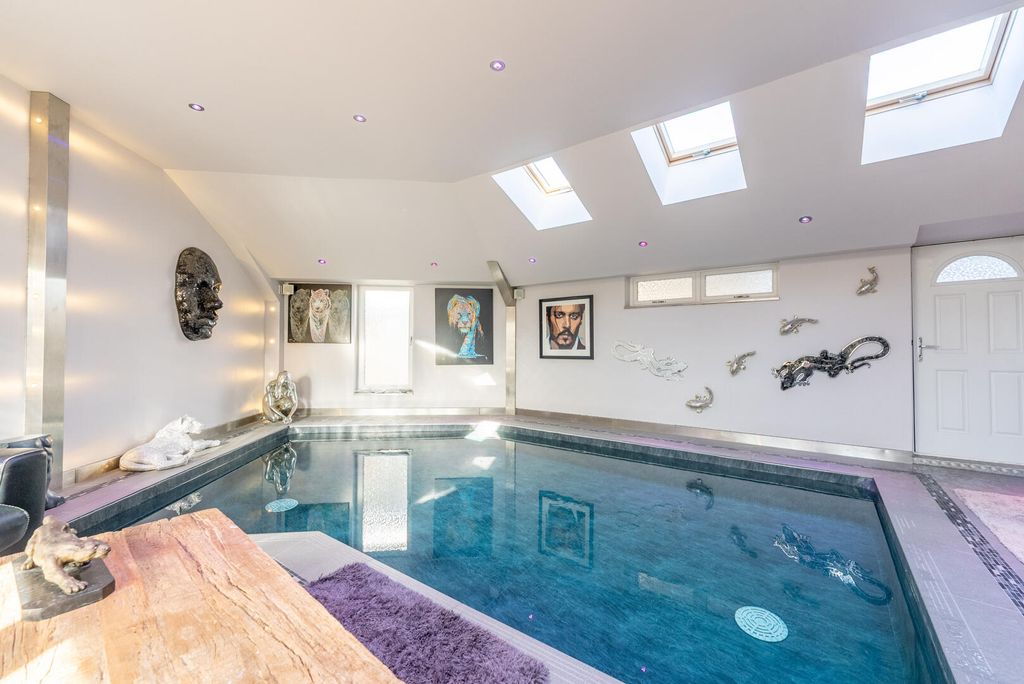 Additional image 16 of 4 bed detached house for saleSt. Abbs Way, Chapelhall, Airdrie ML6