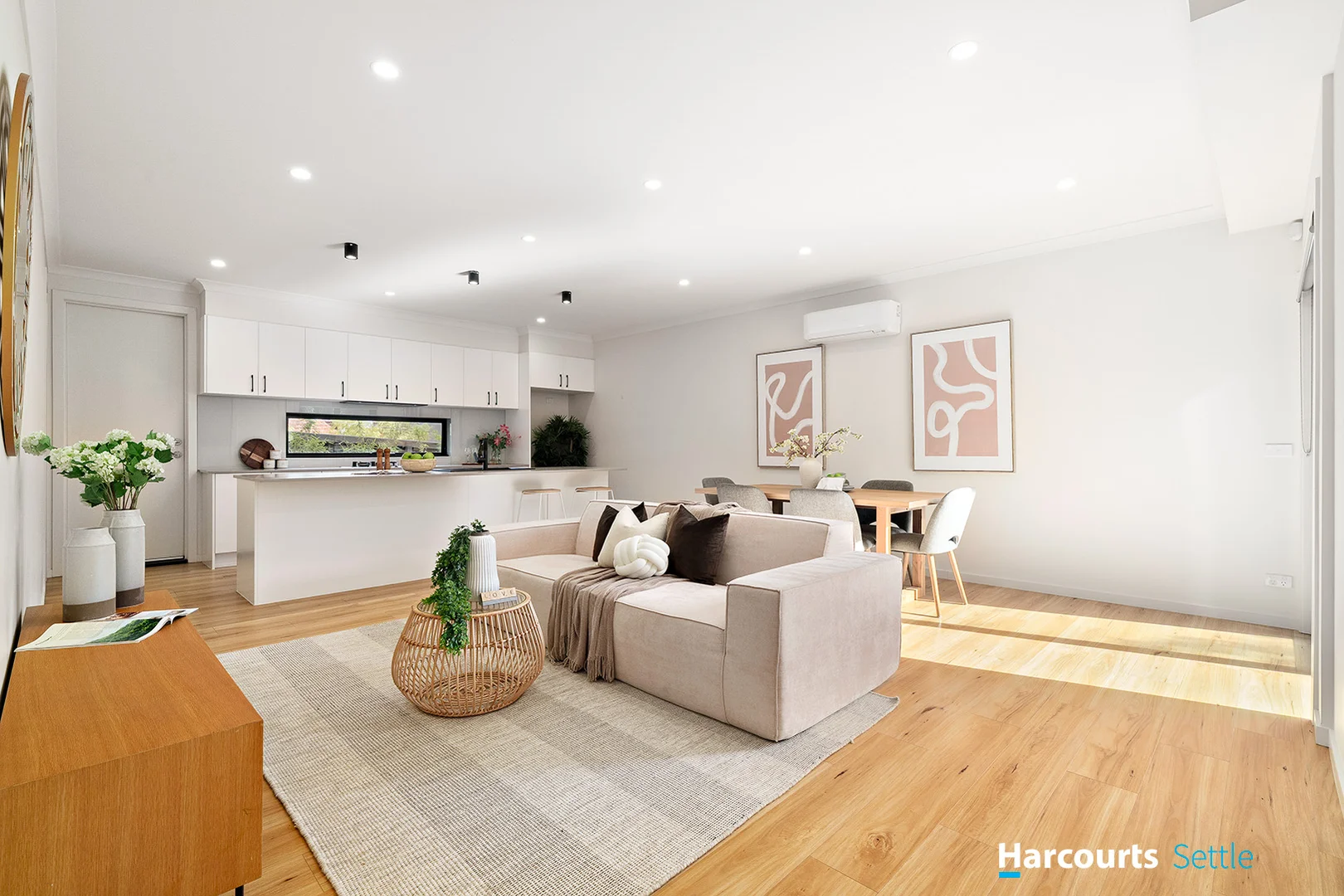 15 Grandview Road, Chadstone VIC 3148