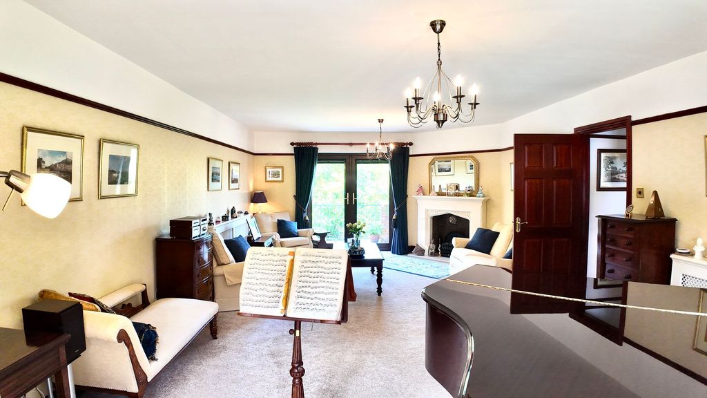 Additional image 4 of 4 bed detached house for saleCilgerran Way, Grove Park NP12