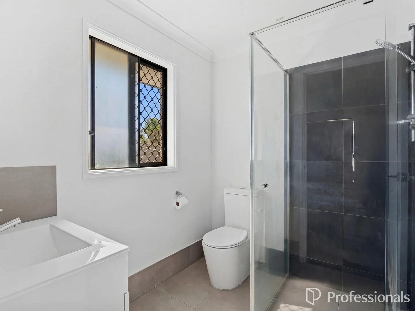 Additional image 12 of 2 Kelvin Court, Flagstone QLD 4280