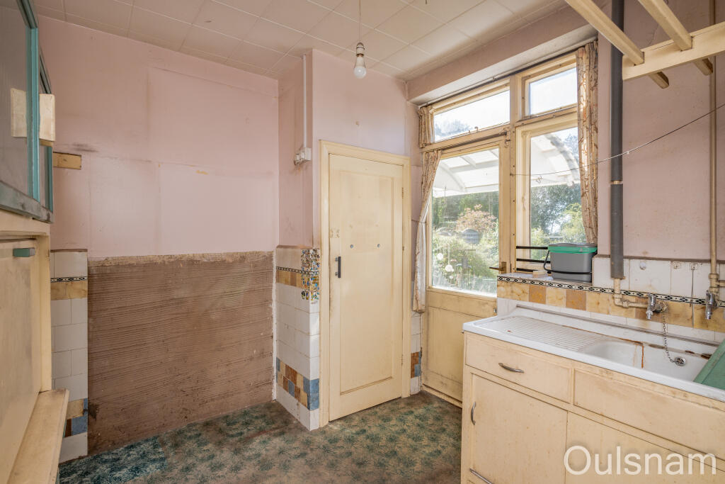 Additional image 8 of 16 Penmanor, Finstall, Bromsgrove, Worcestershire B60 3BZ