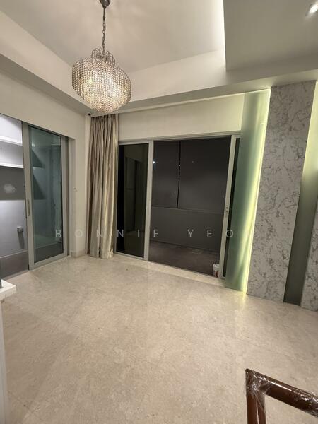 2 Whampoa East photo 5