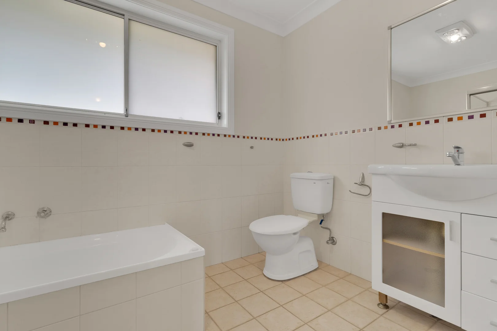 Additional image 7 of 4/227 Brisbane Water Drive, Point Clare NSW 2250