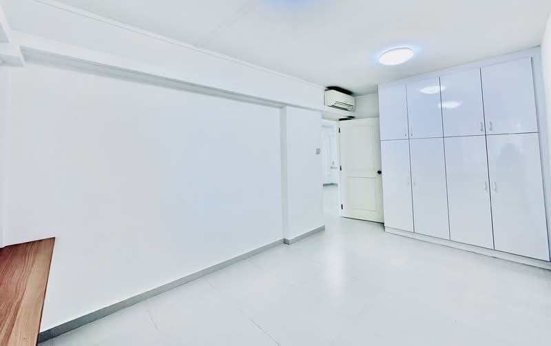 339 Clementi Avenue 5 photo 5