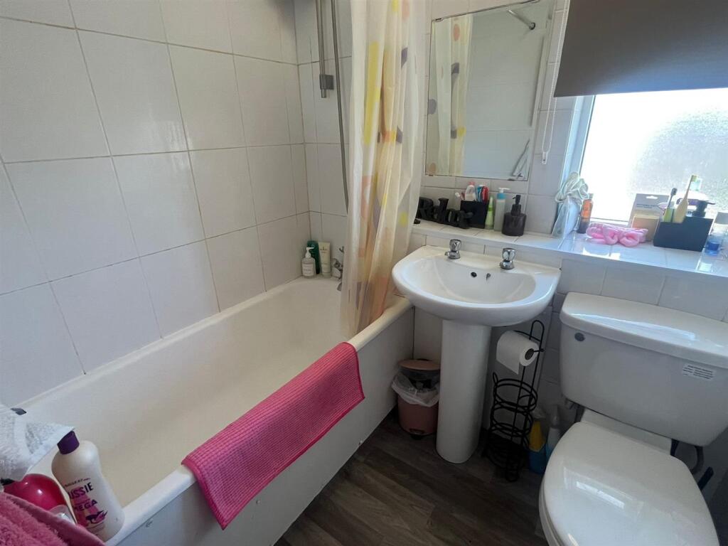 Northdown Road, Hatfield photo 5