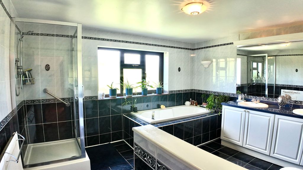 Additional image 28 of 4 bed detached house for saleCilgerran Way, Grove Park NP12