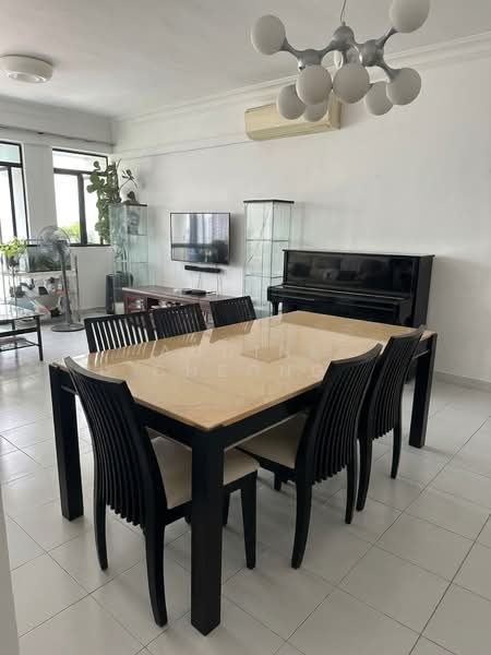 28 Fernwood Terrace photo 2