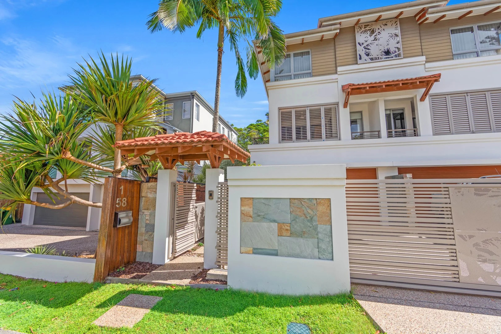 1/58 Teemangum Street, Currumbin QLD 4223